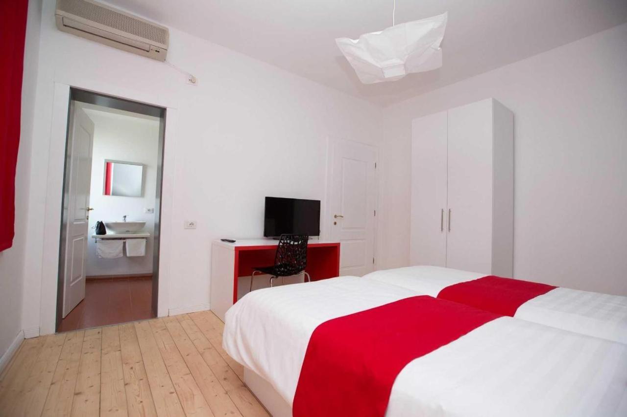 Hotel Rimini Tirana Eksteriør billede